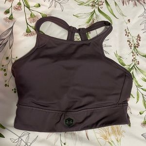 Grey sports bra or gym bra.